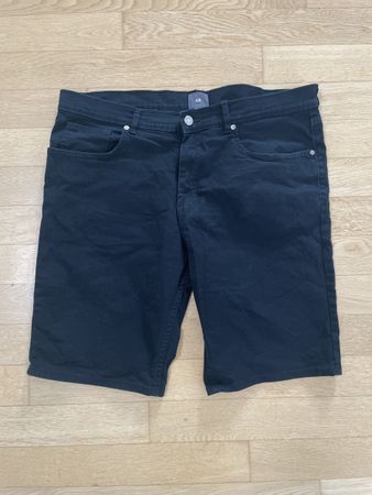 Schwarze H\&M Shorts Gr. 36